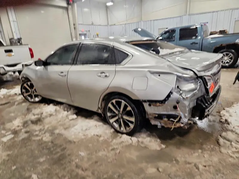 2016 NISSAN ALTIMA 2.5 SR  