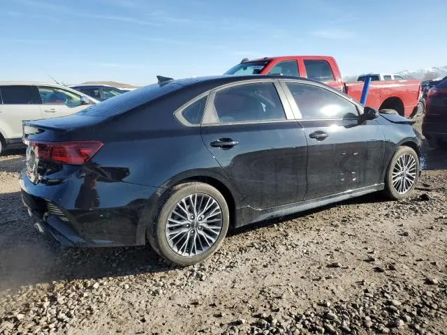 2023 KIA FORTE GT LINE  