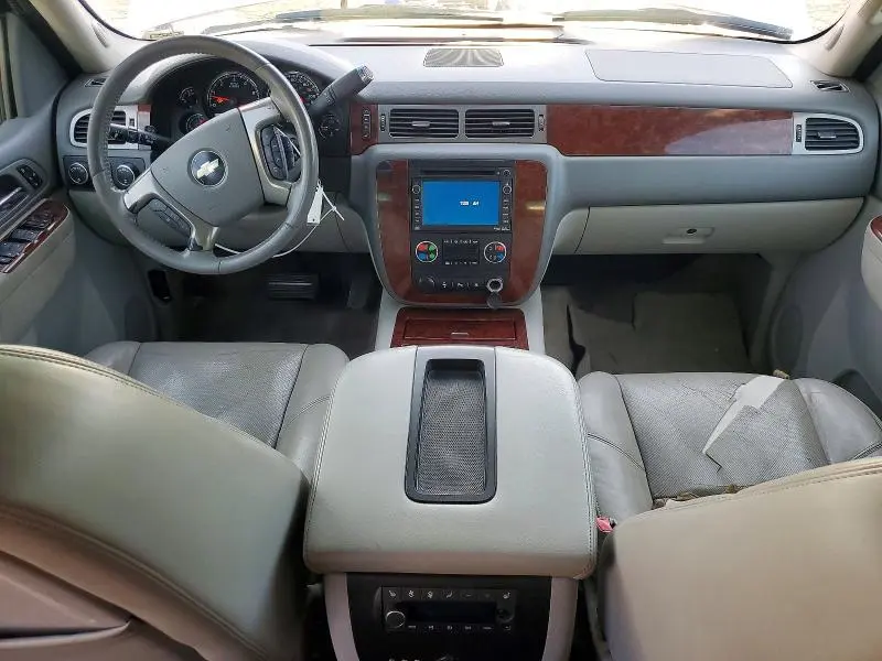 2010 CHEVROLET TAHOE K1500 LTZ  