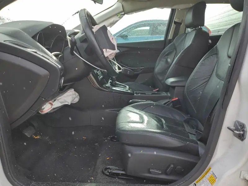 2016 FORD FOCUS TITANIUM  