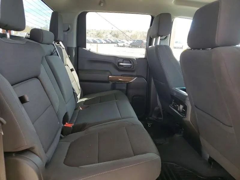 2021 CHEVROLET SILVERADO K1500 RST  