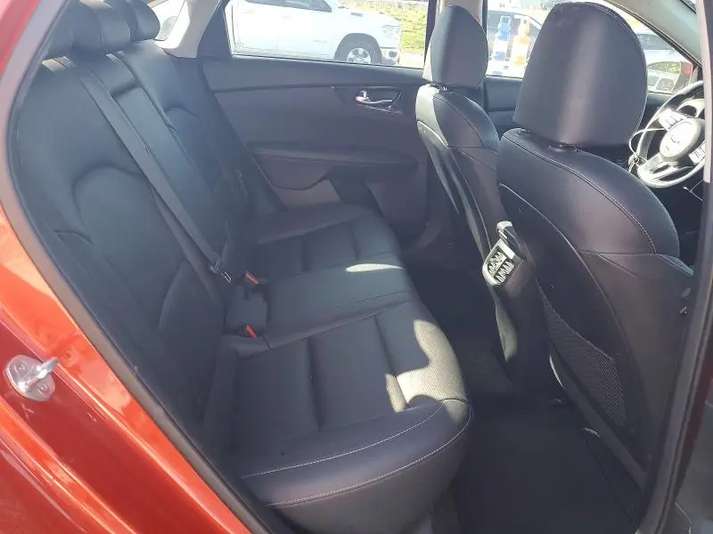 2019 KIA FORTE EX  