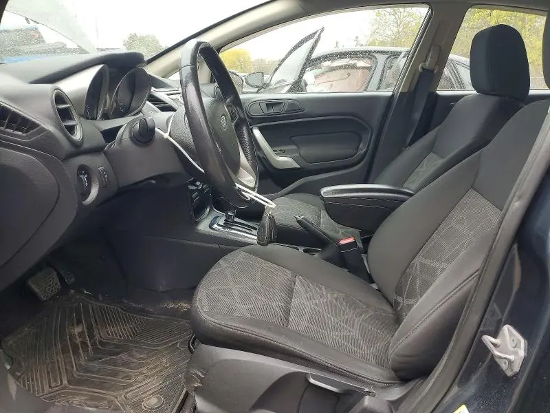 2011 FORD FIESTA SES  