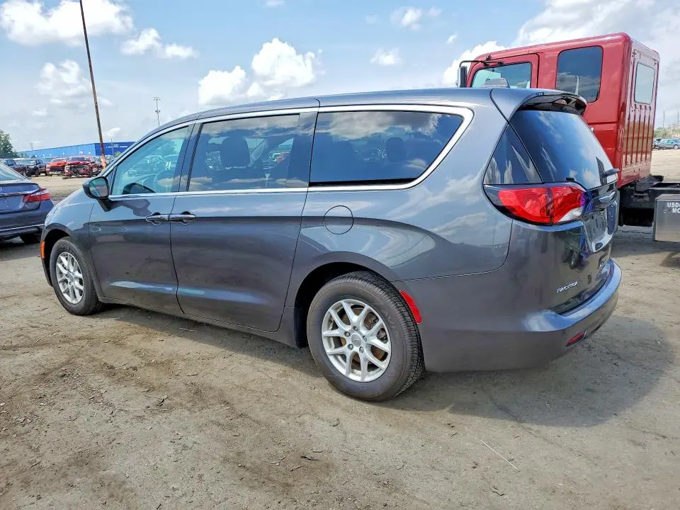 2017 CHRYSLER PACIFICA TOURING  