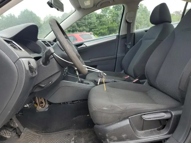 2011 VOLKSWAGEN JETTA BASE  