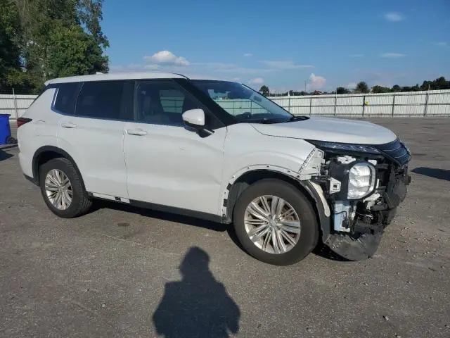 2022 MITSUBISHI OUTLANDER ES