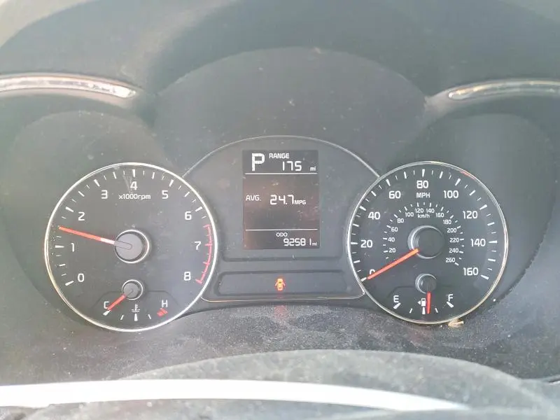 2018 KIA FORTE LX  