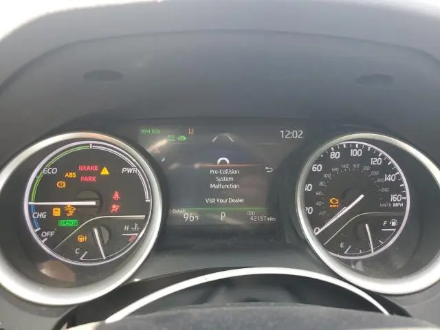 2022 TOYOTA CAMRY XLE  