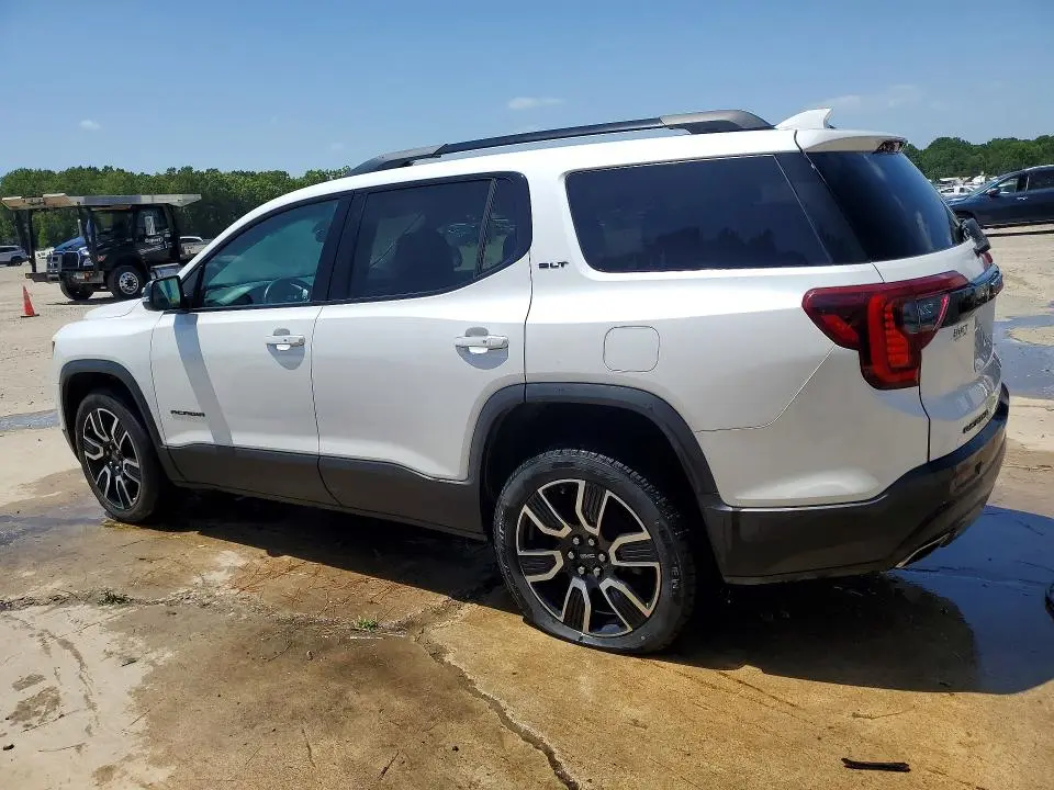 2021 GMC ACADIA SLT  