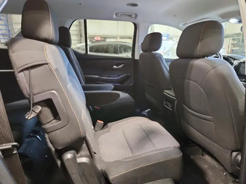 2021 CHEVROLET TRAVERSE LT  