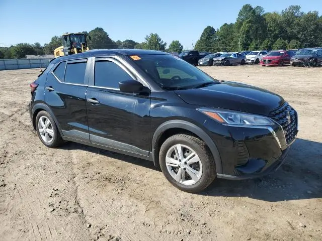 2023 NISSAN KICKS S  