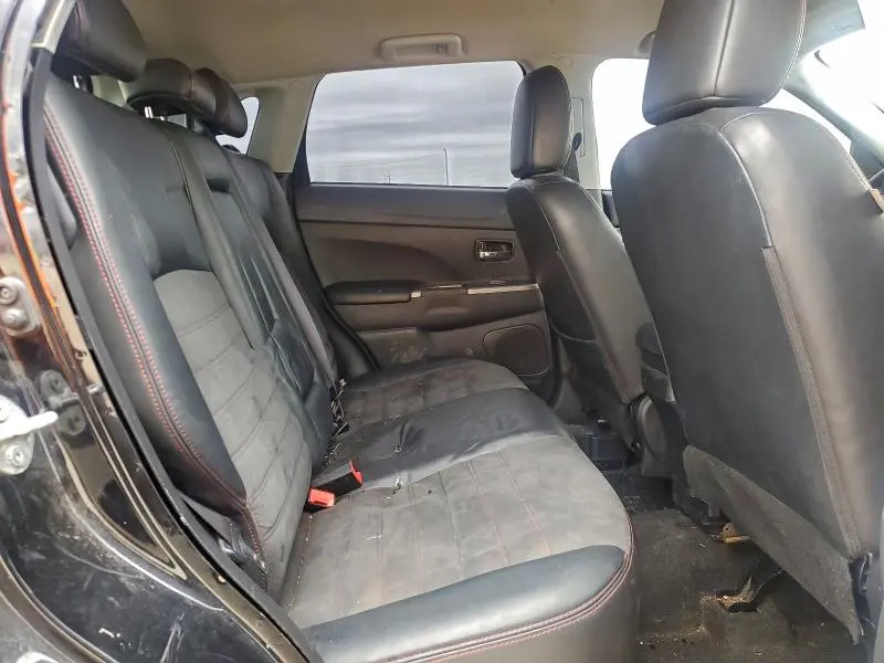 2019 MITSUBISHI OUTLANDER SPORT SE  