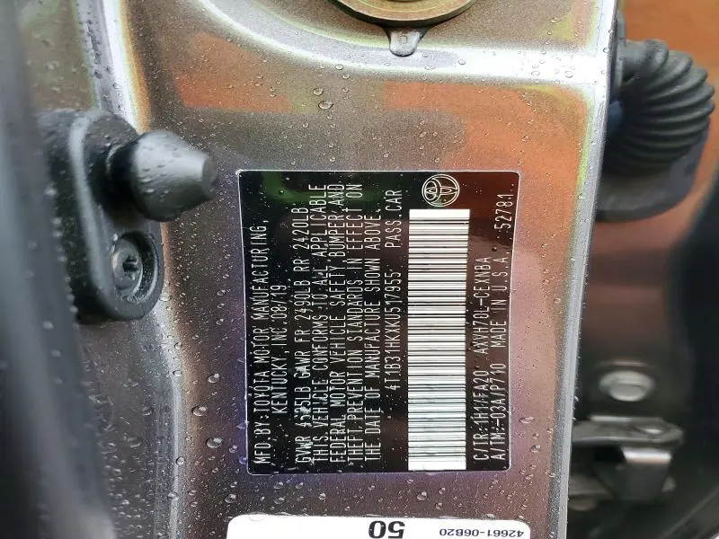 2019 TOYOTA CAMRY LE  