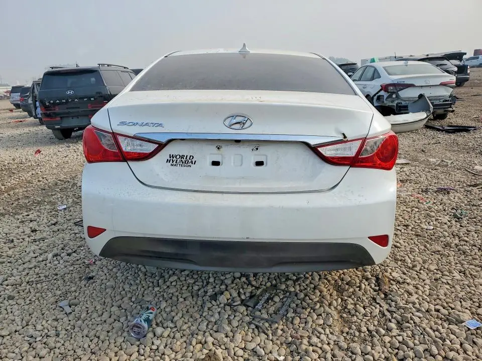 2014 HYUNDAI SONATA GLS  