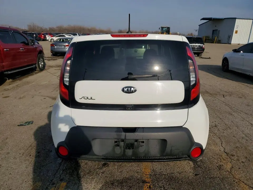 2015 KIA SOUL +  