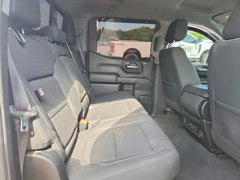 2021 CHEVROLET SILVERADO K1500 LT  