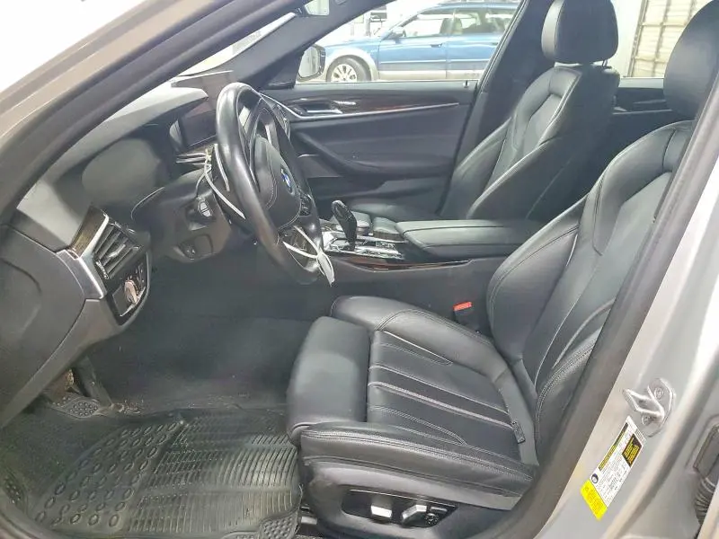 2021 BMW 530 I  