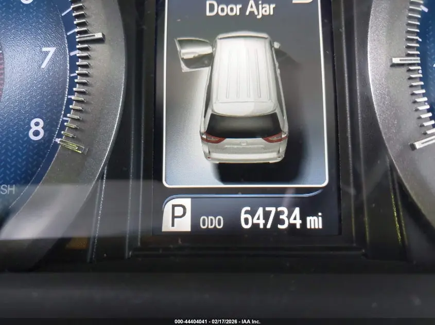 2019 TOYOTA SIENNA LE 8 PASSENGER