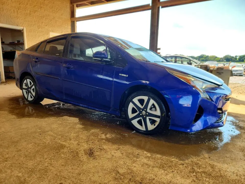2016 TOYOTA PRIUS FOUR TOURING  
