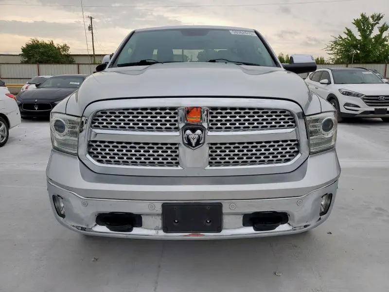 2015 RAM 1500 LARAMIE
