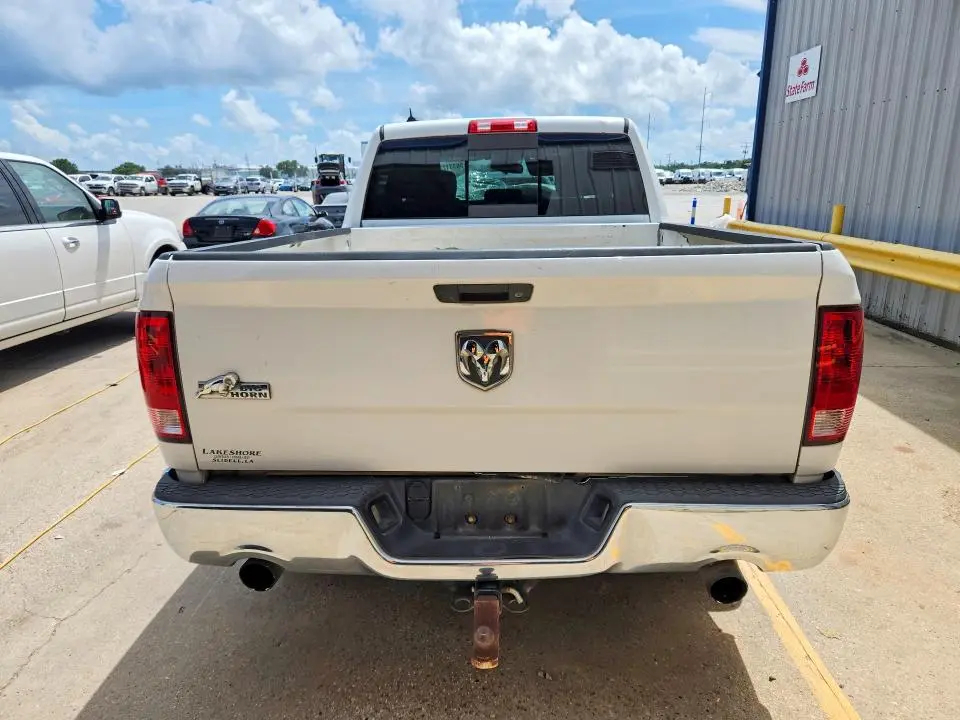 2014 RAM 1500 SLT  