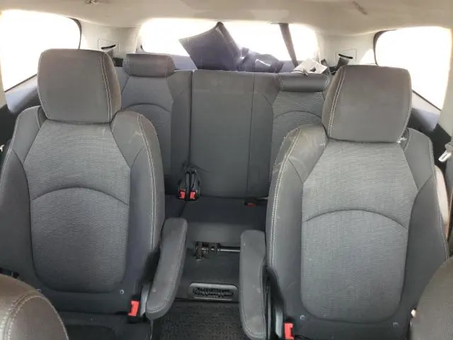 2014 CHEVROLET TRAVERSE LT  