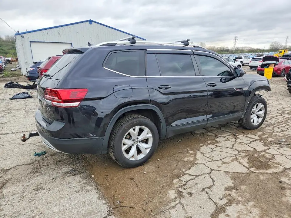 2018 VOLKSWAGEN ATLAS SE  