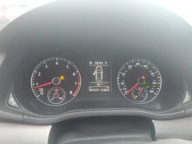 2013 VOLKSWAGEN PASSAT SE  