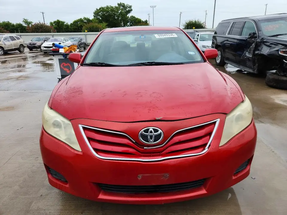 2010 TOYOTA CAMRY LE  