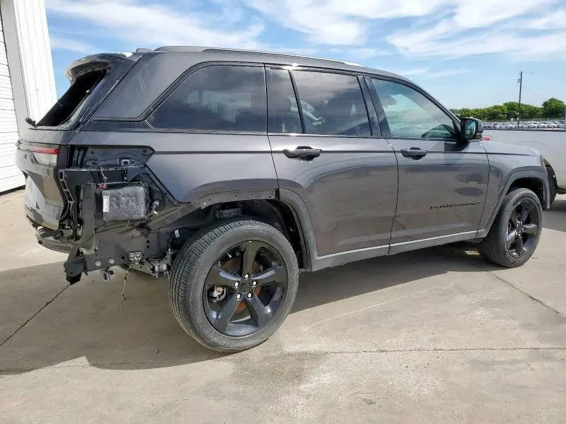 2024 JEEP GRAND CHEROKEE LAREDO  