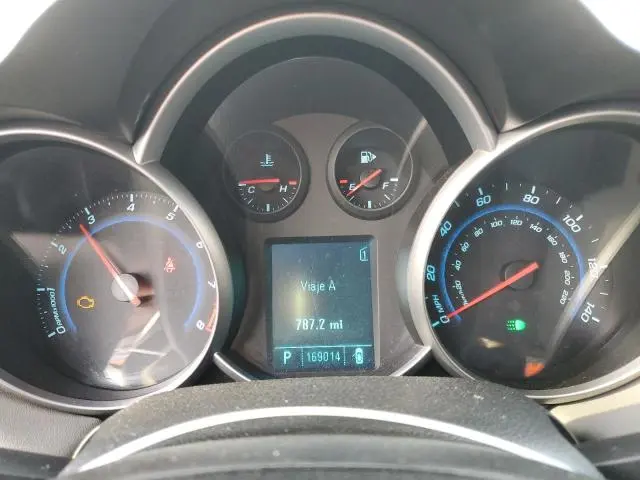 2011 CHEVROLET CRUZE LS  