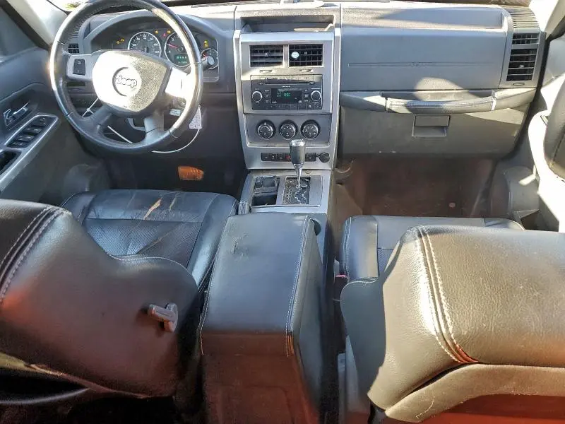 2010 JEEP LIBERTY LIMITED  