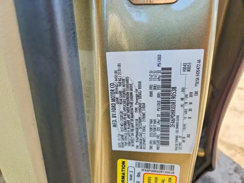 2013 FORD FUSION SE  