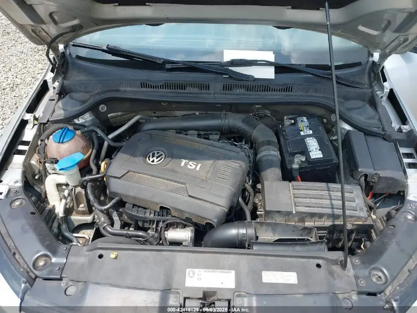 2015 VOLKSWAGEN JETTA 1.8T SE