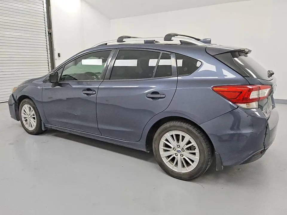 2017 SUBARU IMPREZA PREMIUM  