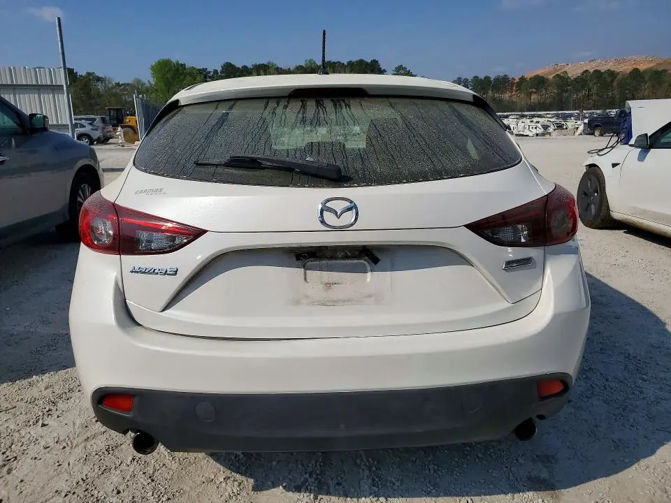 2016 MAZDA 3 TOURING  