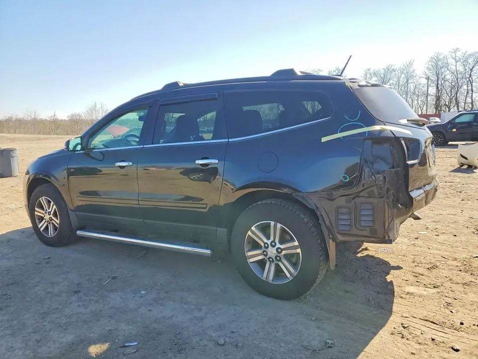 2017 CHEVROLET TRAVERSE LT  