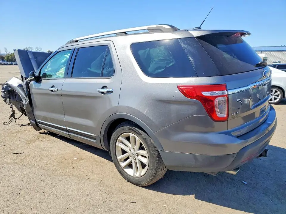 2011 FORD EXPLORER XLT  