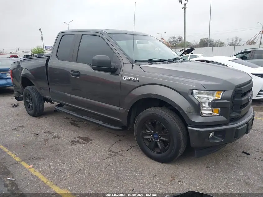 2017 FORD F-150 XL
