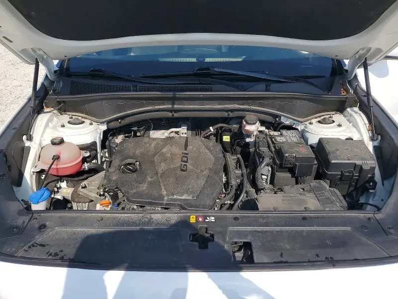 2021 HYUNDAI SANTA FE SE  