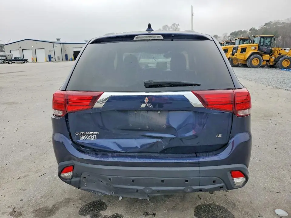 2020 MITSUBISHI OUTLANDER SE  