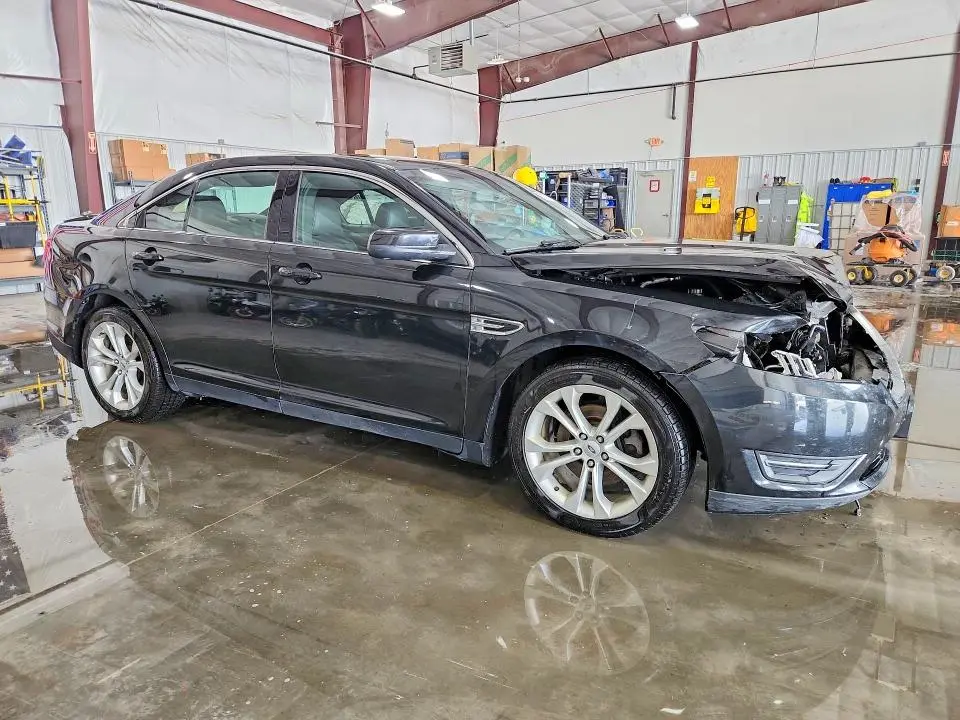 2013 FORD TAURUS SEL  