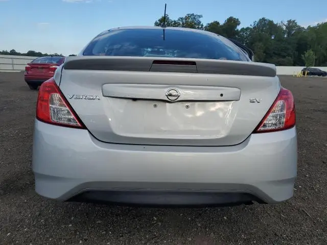 2018 NISSAN VERSA S  