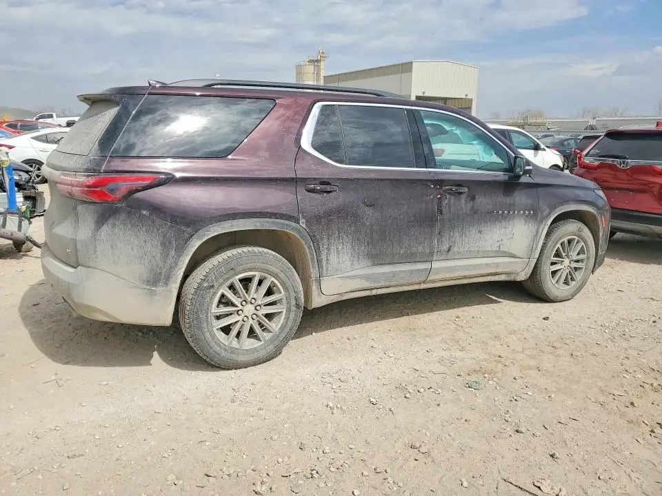 2022 CHEVROLET TRAVERSE LT  