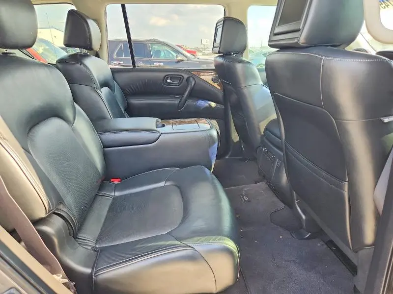 2015 INFINITI QX80 BASE  