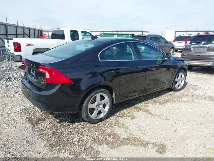 2013 VOLVO S60 T5/T5 PLATINUM/T5 PREMIER/T5 PREMIER PLUS