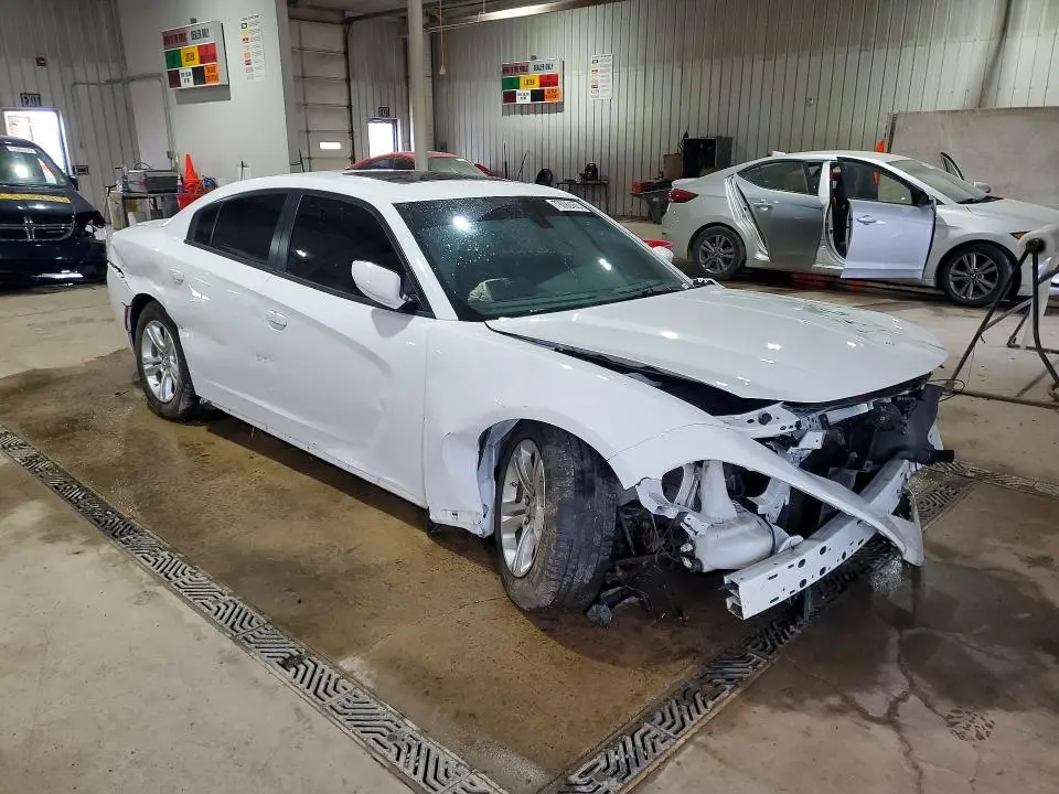 2022 DODGE CHARGER SXT  