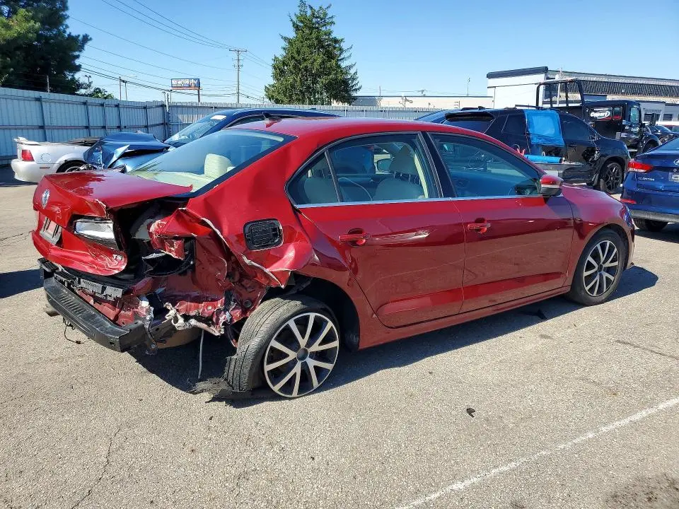 2017 VOLKSWAGEN JETTA SE  