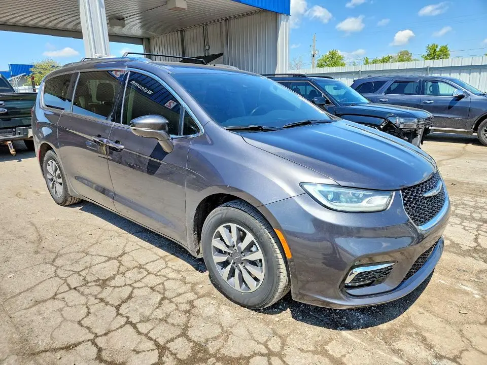 2021 CHRYSLER PACIFICA HYBRID TOURING L  