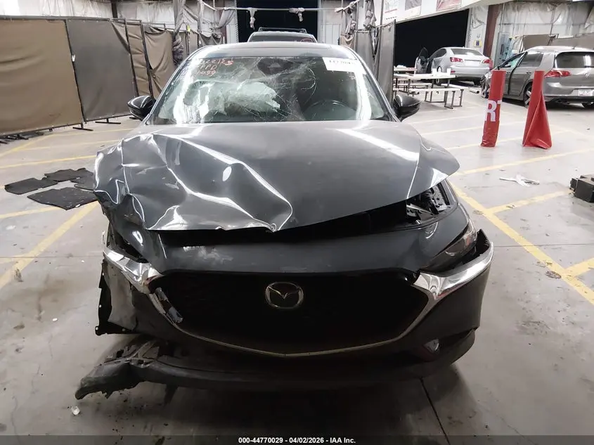 2023 MAZDA MAZDA3  
